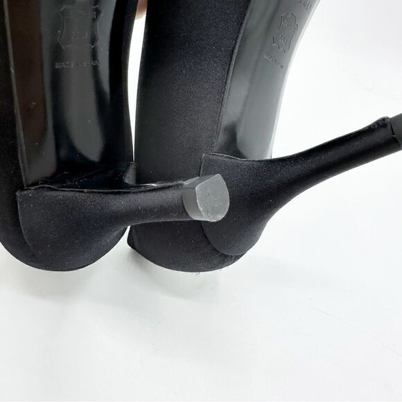 Stuart Weitzman‎ Designer Curvy Black Fabric Heels 8 Formal Pumps 7M - Picture 13 of 14